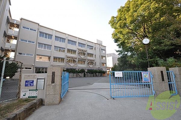 画像24:神戸市立垂水中学校 1614m