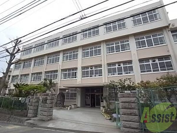 画像30:神戸市立白川台中学校 588m
