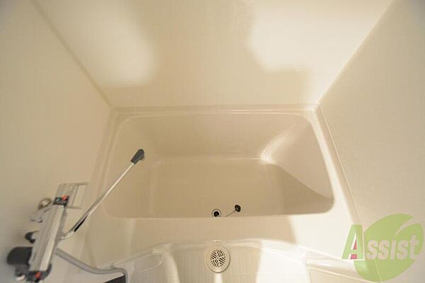 画像8:浴槽です。広さはどうですか？