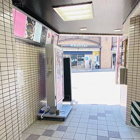 エントランス