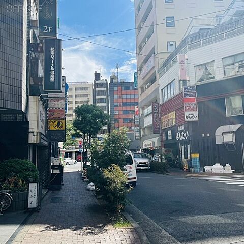 周辺