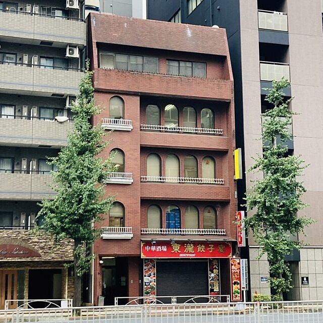 4 / 30