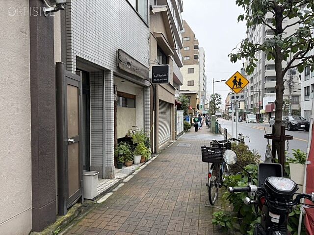 周辺