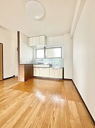 迫本マンション 101 1階2LDKのリビング/ダイニング