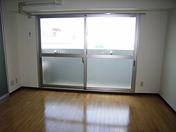 BOND　BLD.IV 1301 13階ワンルームのリビング/ダイニング