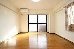 ネスト・K 401 4階1Kのリビング/ダイニング