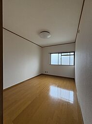 カルチェ川内 201 2階2LDKのリビング/ダイニング