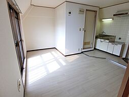 リリーフ・レジデンス井口 301 3階1LDKのリビング/ダイニング