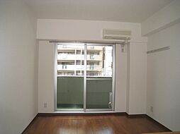 グランマーレ16 402 4階ワンルームのリビング/ダイニング