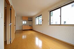 ラフィネC棟 102 1階2LDKのリビング/ダイニング