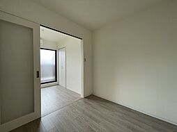 グレース十日市 801 8階1LDKのリビング/ダイニング