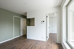 RAFFLES 302 3階1LDKのリビング/ダイニング