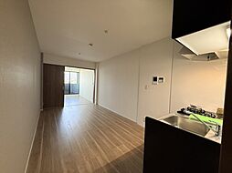 クレスト山本9丁目I 305 3階1LDKのリビング/ダイニング