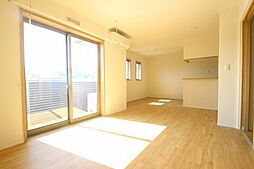 グレイスハイムII 202 2階2LDKのリビング/ダイニング