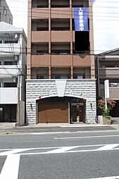 5 / 11