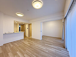 オーベルグランディオ八王子エアーズ 2SLDKのリビング/ダイニング