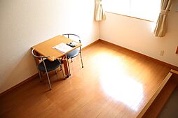 レオパレス未来 1階1Kのリビング/ダイニング