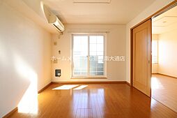 プリムローズＢ 2階2LDKのリビング/ダイニング