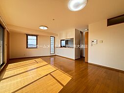 ランドマーク豊川 7階3LDKのリビング/ダイニング