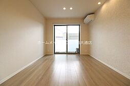 フロレゾン桜良 1階1LDKのリビング/ダイニング