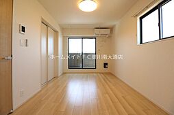 ソレイユII 2階2LDKのリビング/ダイニング