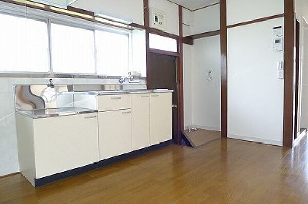 detached 栃木県真岡市並木町２丁目16-7

地図を見る