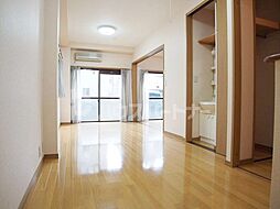 UBN 1階1LDKのリビング/ダイニング