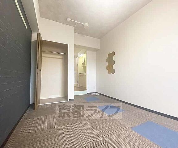 寝室