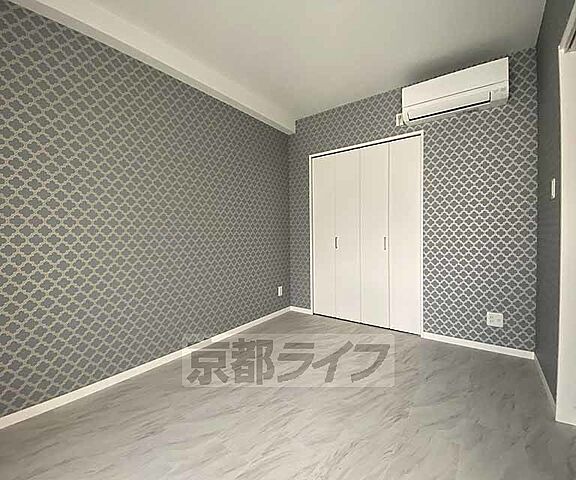 寝室