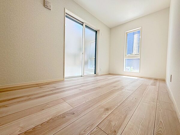 寝室を拡大表示