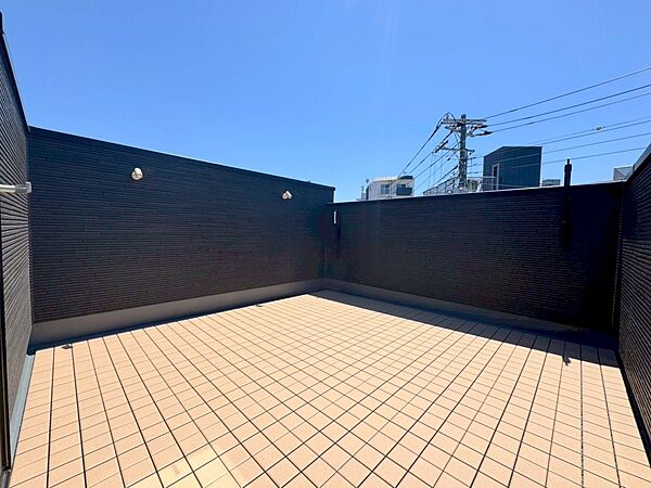 バルコニーを拡大表示
