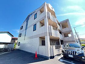 ハピネスＫ3番館  ｜ 岡山県倉敷市東富井（賃貸マンション3LDK・3階・62.60㎡） その1