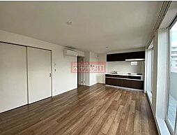 メゾンＫ 303 3階1LDKのリビング/ダイニング