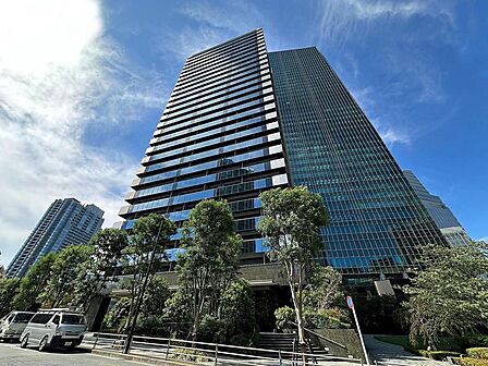 東京メトロ南北線「六本木一丁目」駅直結　住友不動産旧分譲のタワーレジデンス