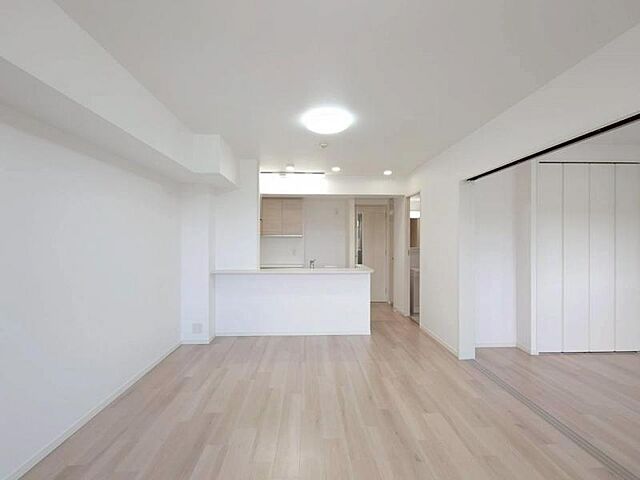 リビング/ダイニング サンクレイドル八王子北野台 3階/-