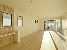 リビング/ダイニングの画像