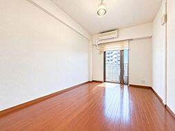 ※画像は実際の室内写真をもとに、現在の家具・調度品を削除しCG合成したもので、実際とは多少異なります。実際には現在ご使用の家具や家電などがあります。