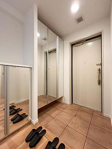 玄関 マイキャッスル椚田 3階/-