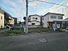 外観：前面道路含む現地外観