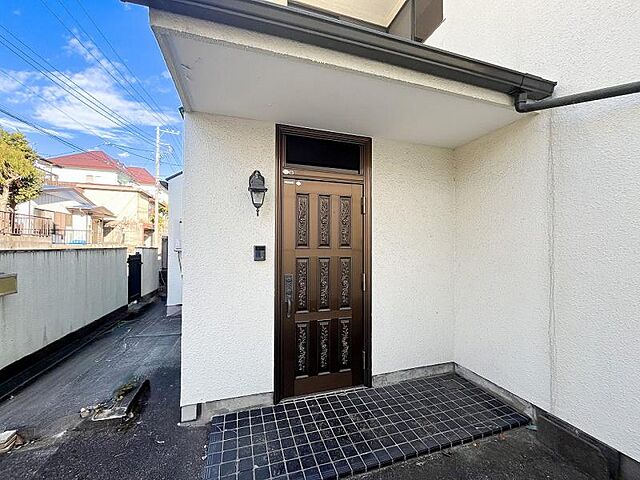 玄関 町田市相原町