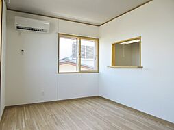 REVE 1階1LDKのリビング/ダイニング