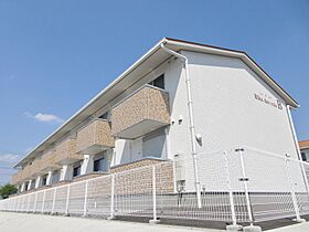 リクデロワ　B棟  ｜ 滋賀県蒲生郡竜王町大字小口（賃貸アパート1K・1階・33.00㎡） その1