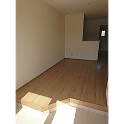 メゾン・ソレーユ 108 2階2LDKのリビング/ダイニング