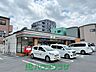 周辺：セブンイレブン足立東和5丁目店 徒歩8分。 610m