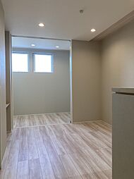 リザイア 102 1階1LDKのリビング/ダイニング