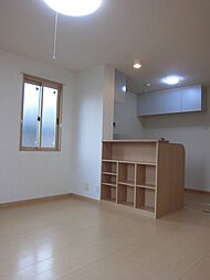 リバーサイド木崎V 102 1階2LDKのリビング/ダイニング