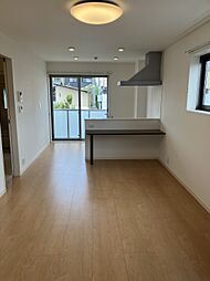 GardensLuxury 101 1階ワンルームのリビング/ダイニング