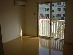 プランドール・陽明 202 2階1LDKのリビング/ダイニング