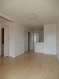 ベル　スイート　III 202 2階2LDKのリビング/ダイニング