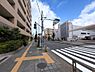 その他：【前面道路】南側は川越街道に面しており広い歩道が整備されています。交通量が多いので騒音は現地でのチェックポイントですが夜遅くても安心です。向かいにはスーパーのオーケーがあり歩道を渡って徒歩1分です
